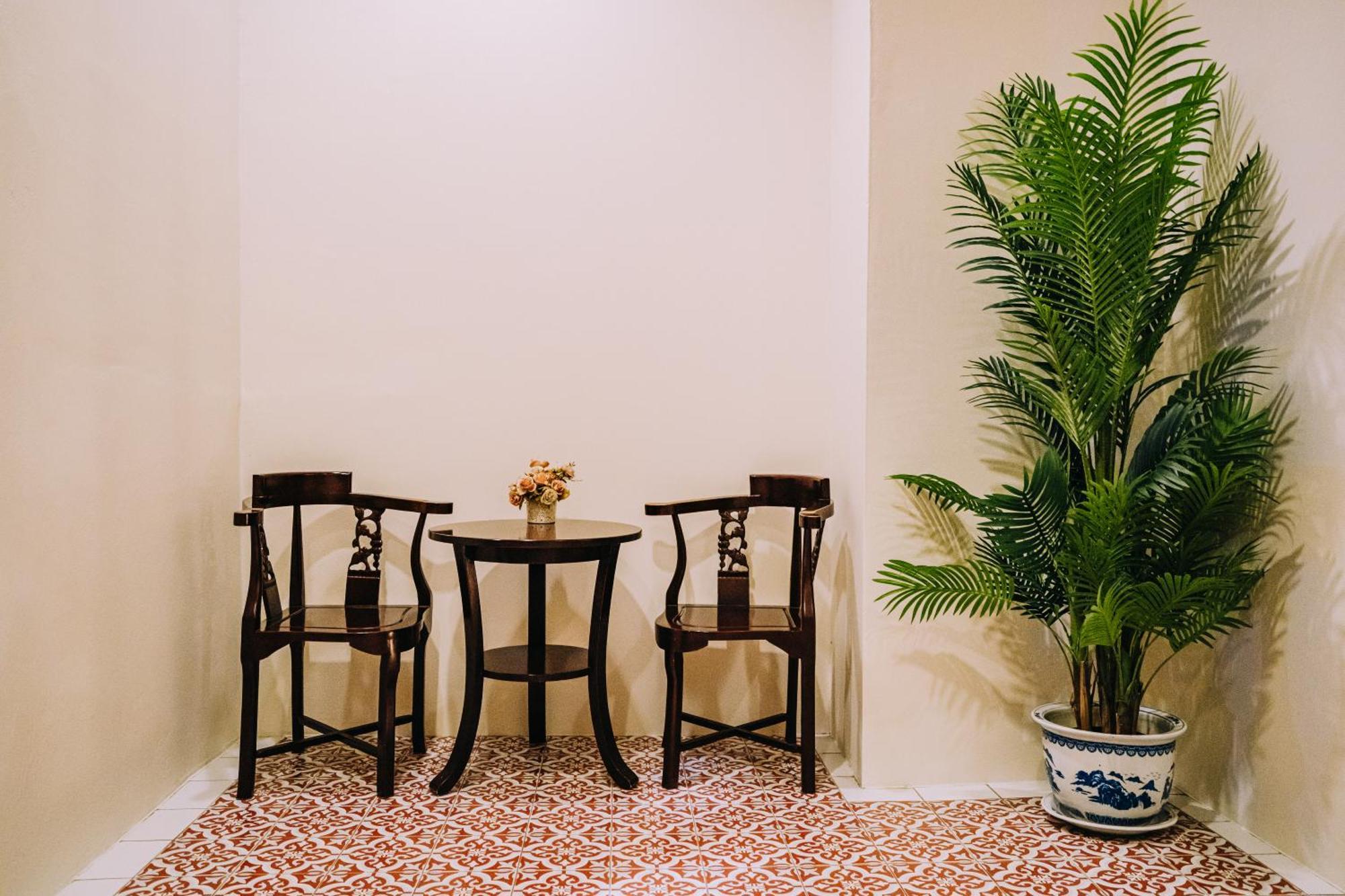 O'Nya Phuket Hotel Exterior photo